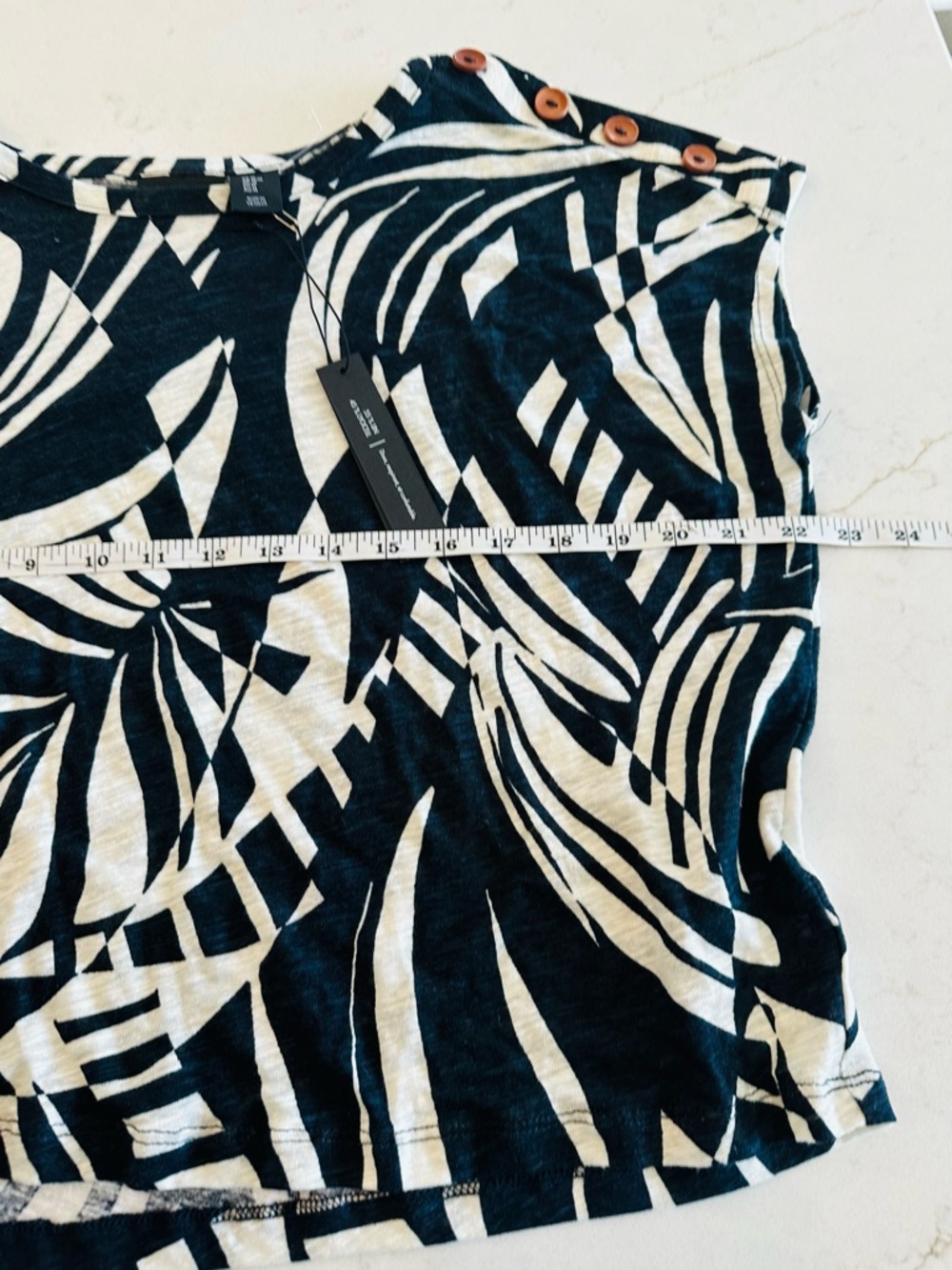 Tahari Women’s 2 piece Set Black Cream Tropical Top Pants Linen Resort M NWT - Picture 11 of 14